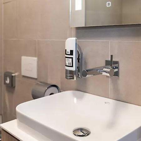 Floeckner Bed & Breakfast 4*