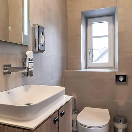 Floeckner 4* Salisburgo