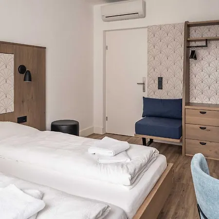 Floeckner 住宿加早餐酒店 4*